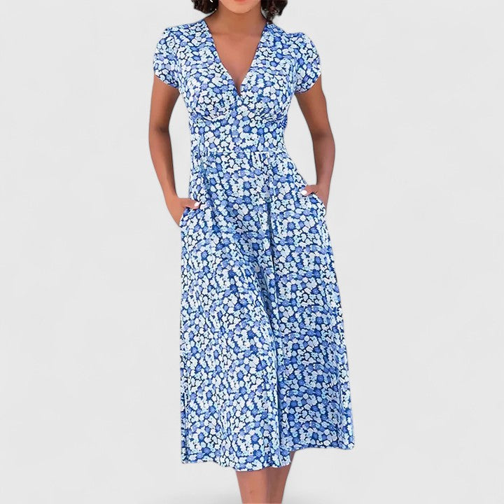 HUILING | Midi dress with heart neckline