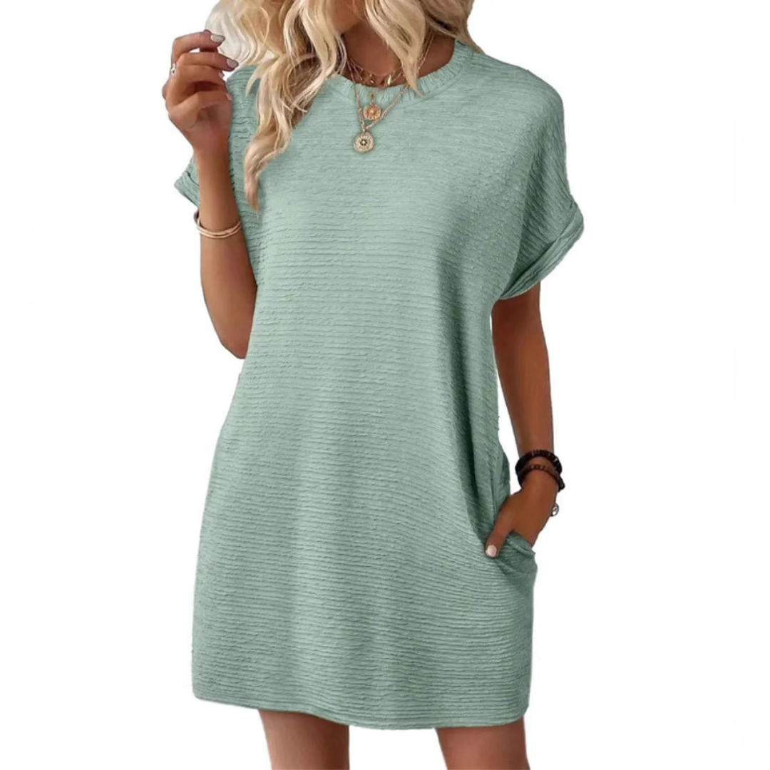 CLARA | Minimalist round neck dress