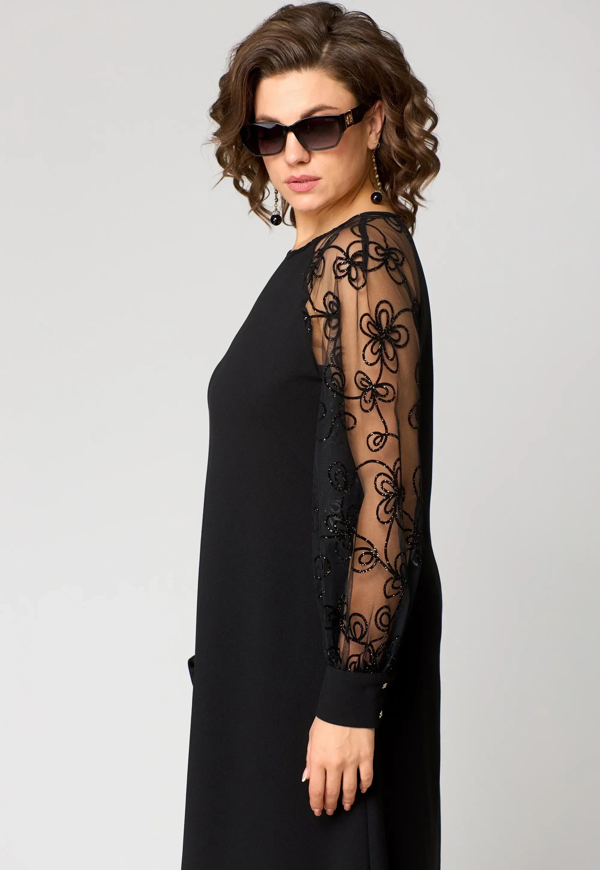 EDYTH | Lace dress with split sleeves